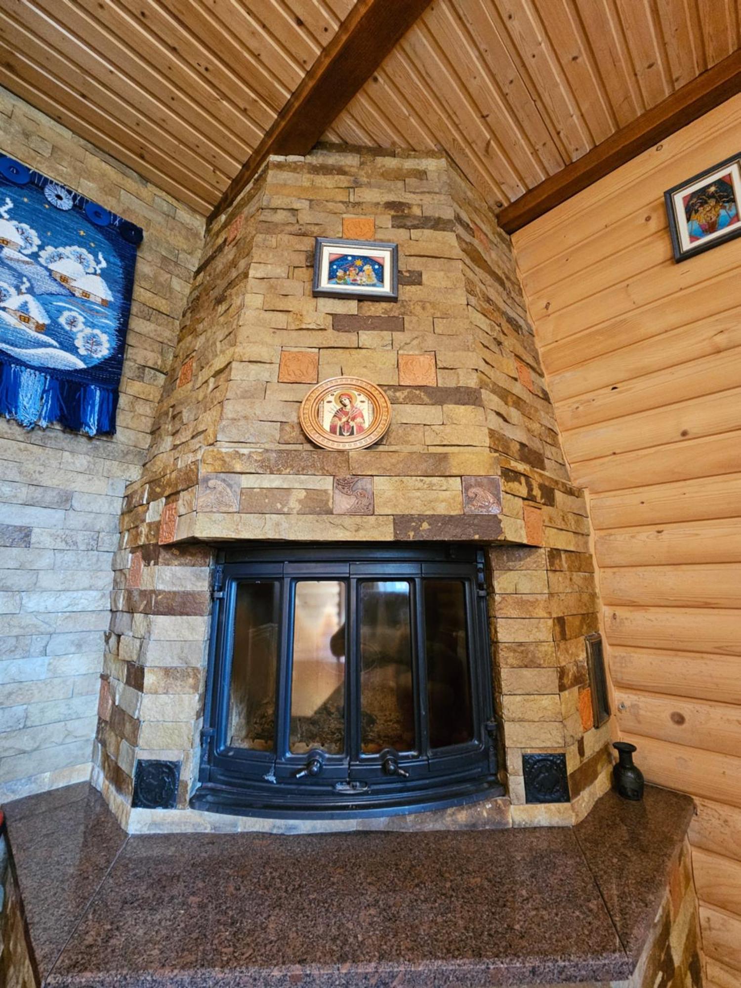 Guesthouse Kolo Druziv Татарив Екстериор снимка
