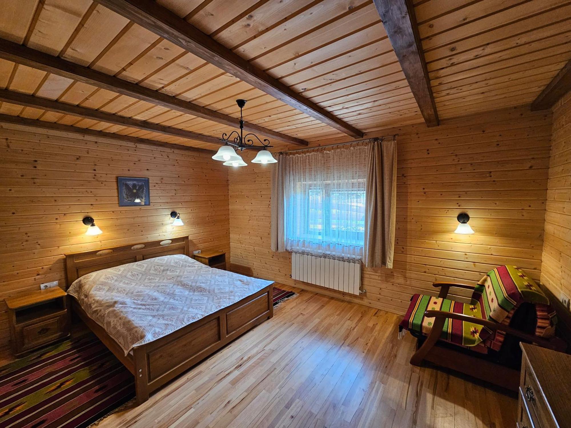 Guesthouse Kolo Druziv Татарив Екстериор снимка