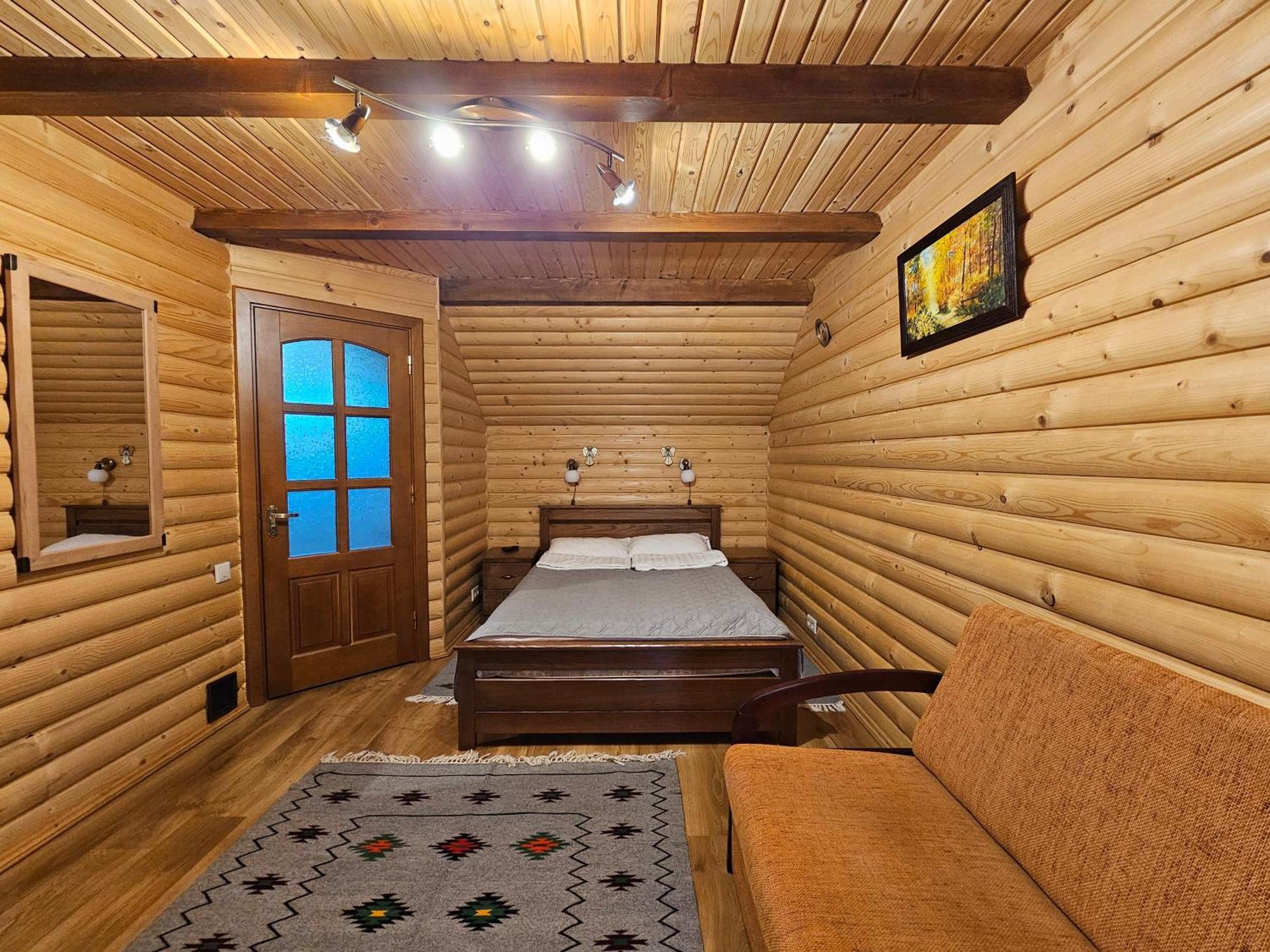 Guesthouse Kolo Druziv Татарив Екстериор снимка